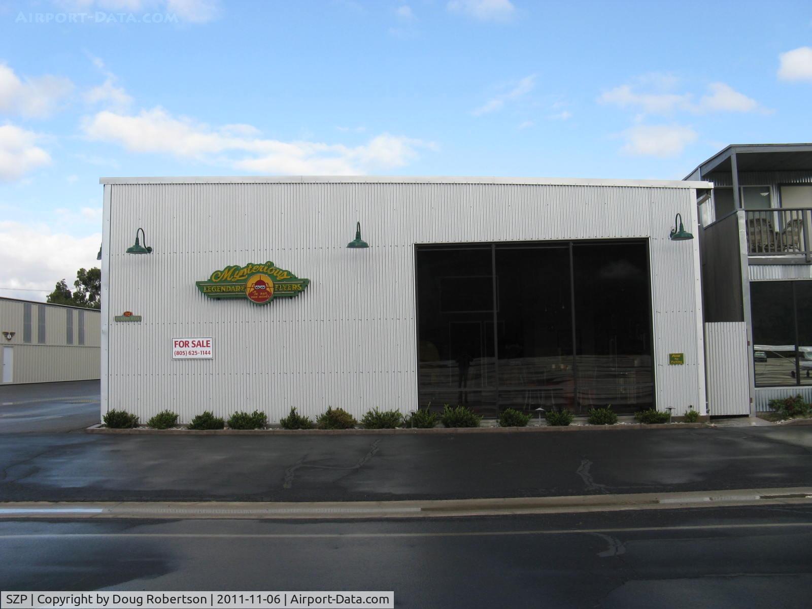 Santa Paula Airport (SZP) - Very deluxe large Hangar FOR SALE