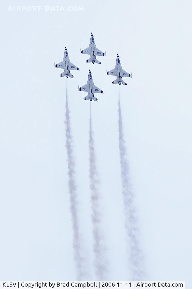 Nellis Afb Airport (LSV) - USAF Thunderbirds - Aviation Nation 2006