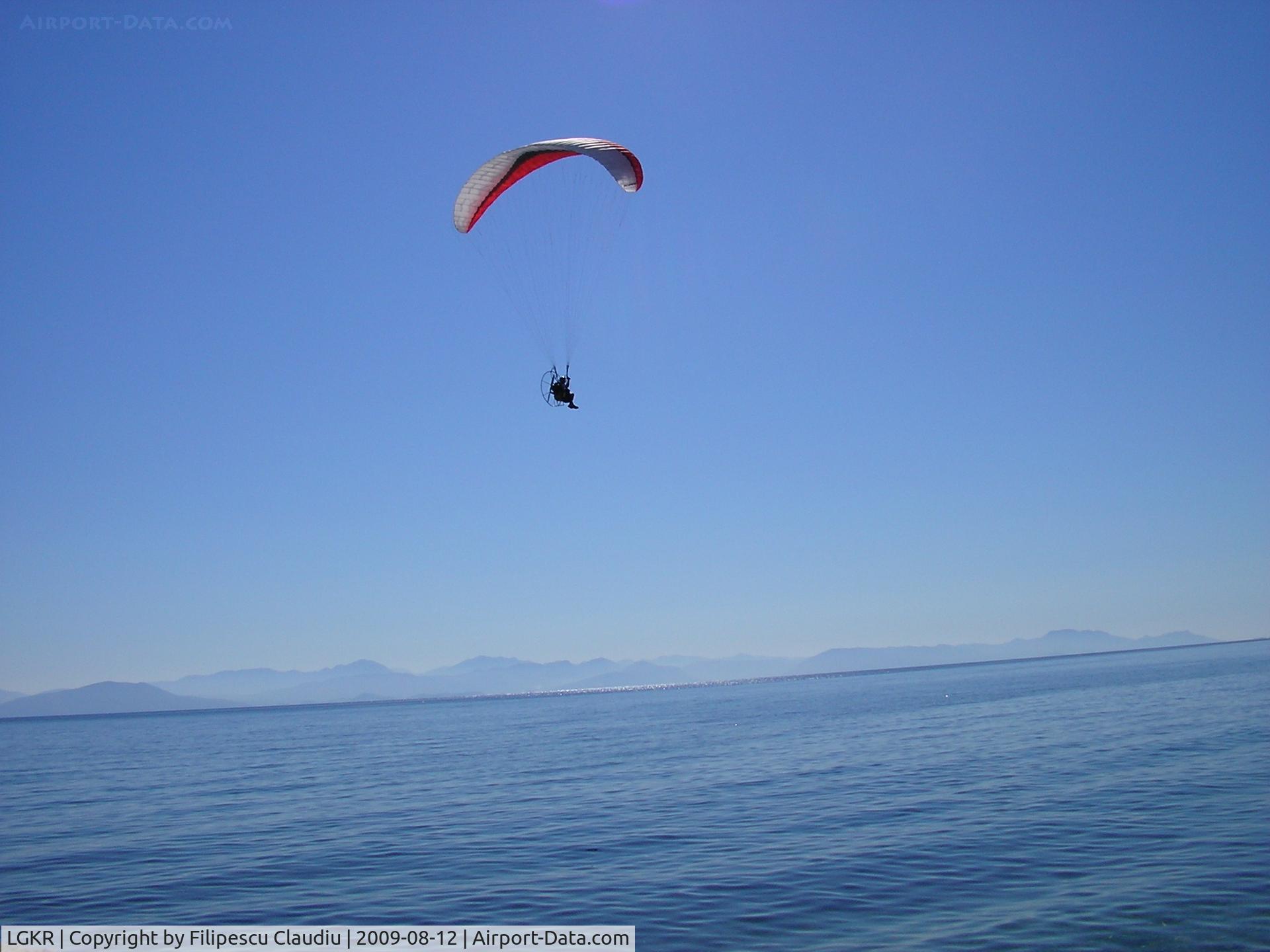 Ioannis Kapodistrias International Airport, Corfu (Kerkyra, Kerkira) Greece (LGKR) - A little bird