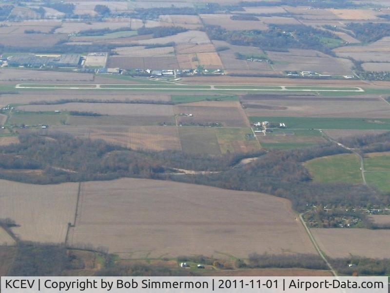 Mettel Field Airport (CEV) - Looking north from 4500'