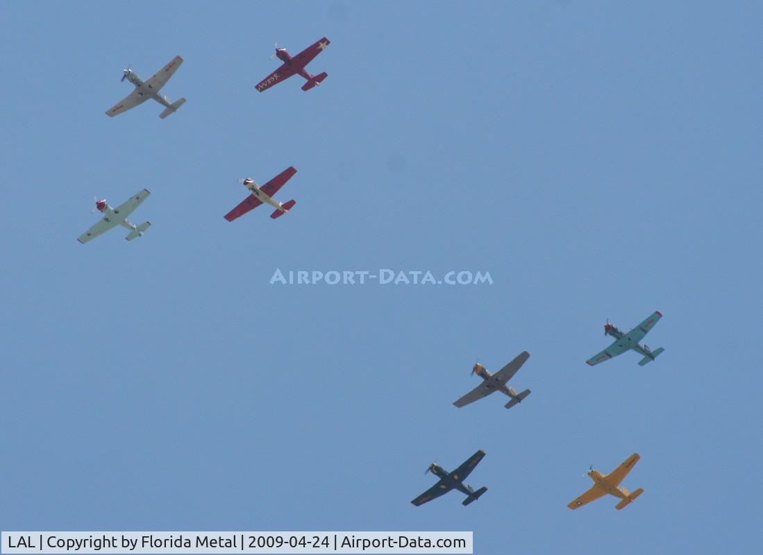 Lakeland Linder Regional Airport (LAL) - Yak and Nanchang formation