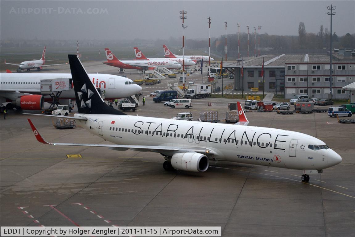Tegel International Airport (closing in 2011), Berlin Germany (EDDT) - Coming and going northwest of TXL tower......