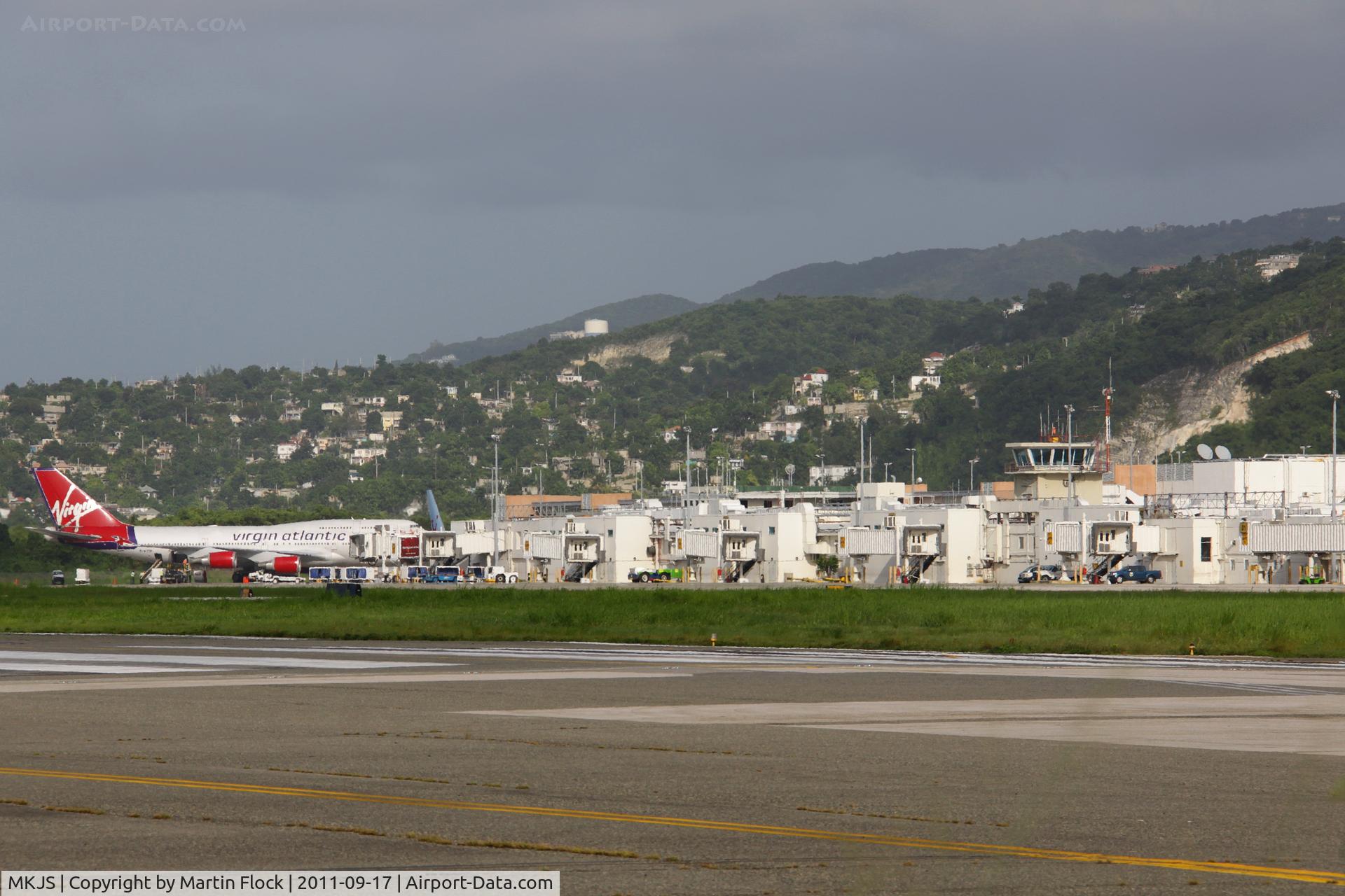 Sangster International Airport, Montego Bay Jamaica (MKJS) - .....