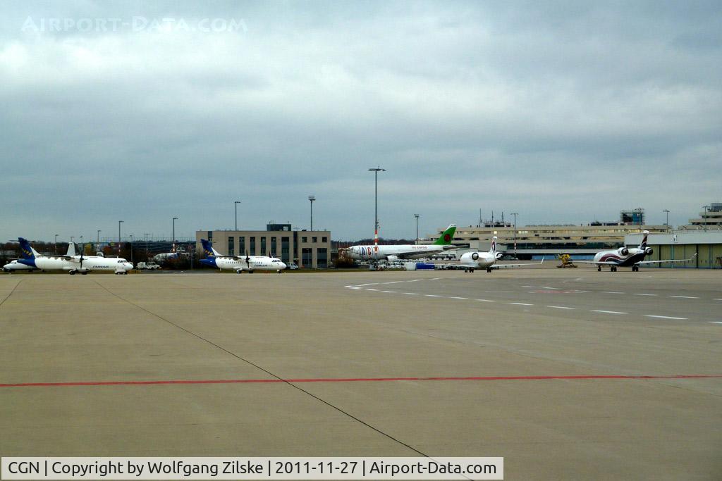 Cologne Bonn Airport, Cologne/Bonn Germany (CGN) - visitors