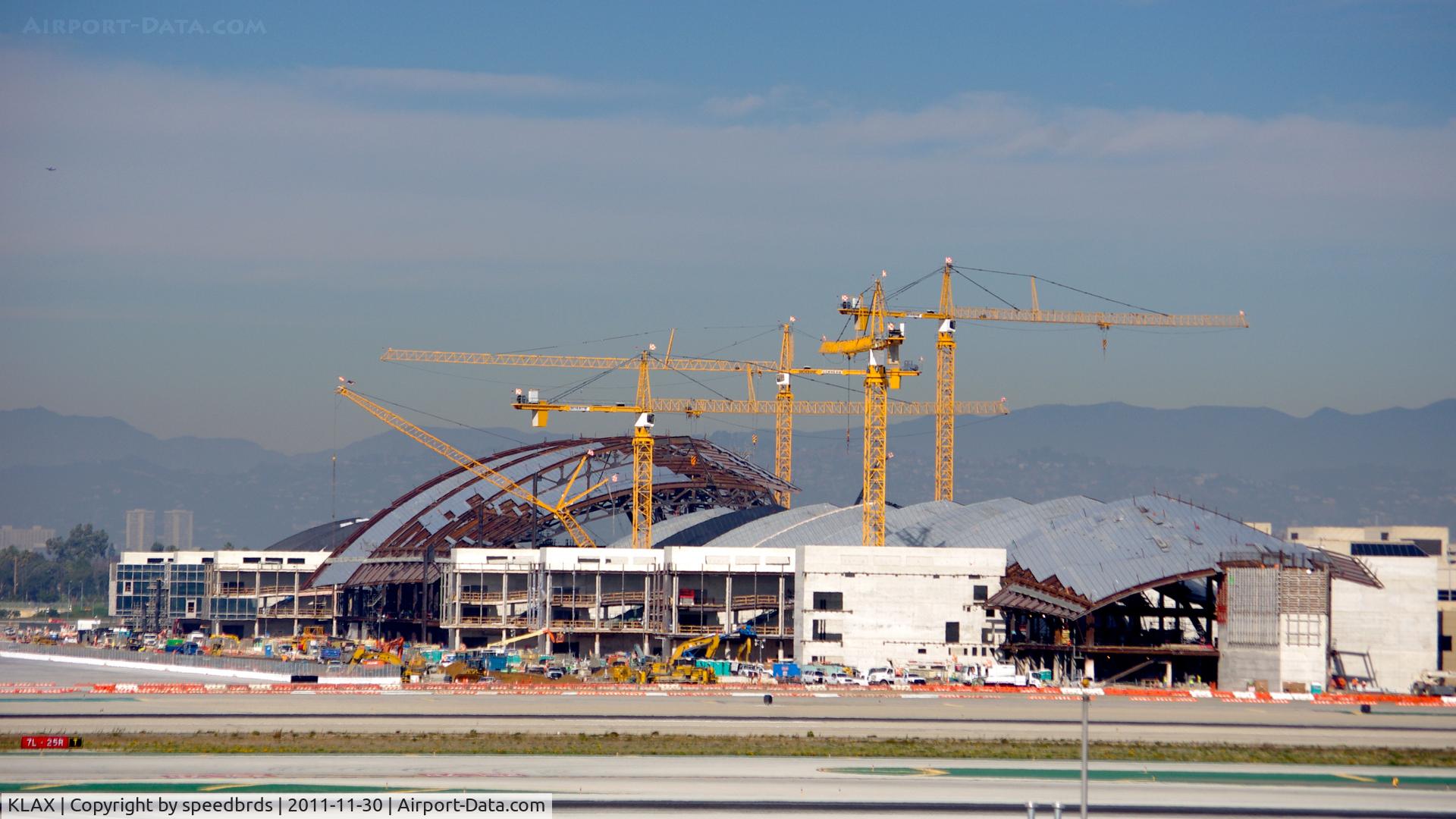 Los Angeles International Airport (LAX) - Tom Bradley Int'l Terminal 