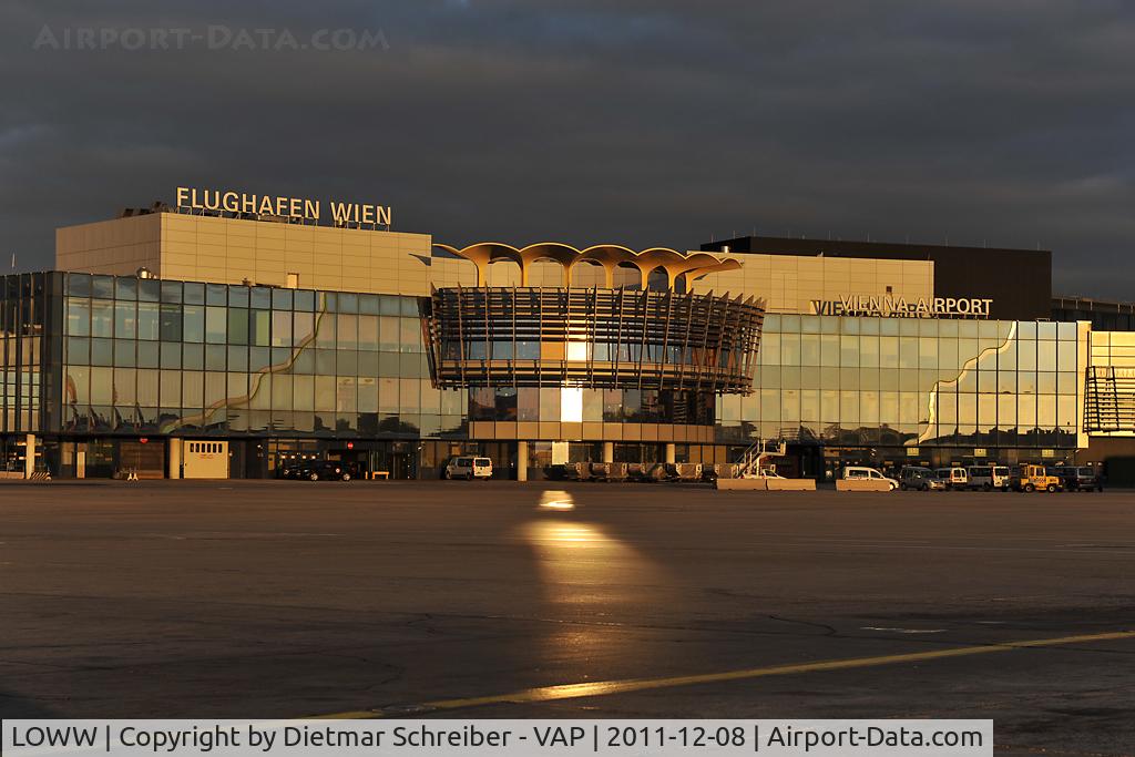 Vienna International Airport, Vienna Austria (LOWW) - Vienna Airport