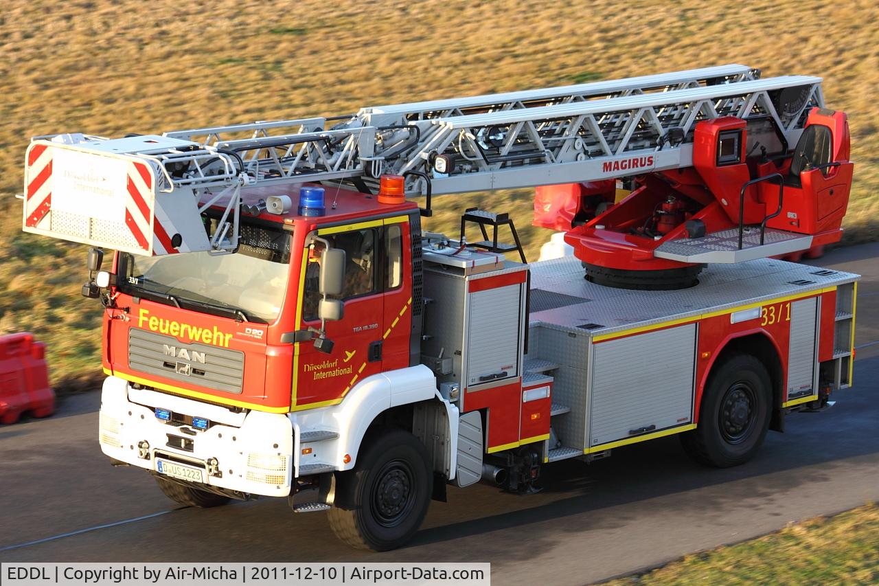 Düsseldorf International Airport, Düsseldorf Germany (EDDL) - Airport Fire Department