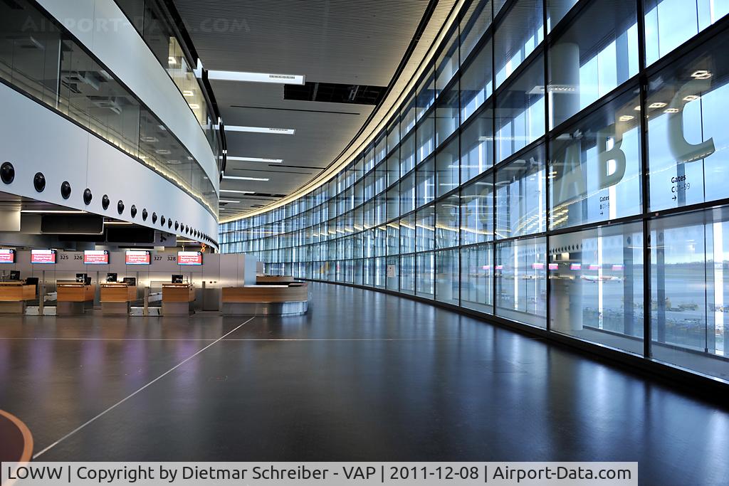 Vienna International Airport, Vienna Austria (LOWW) - Skylink Terminal