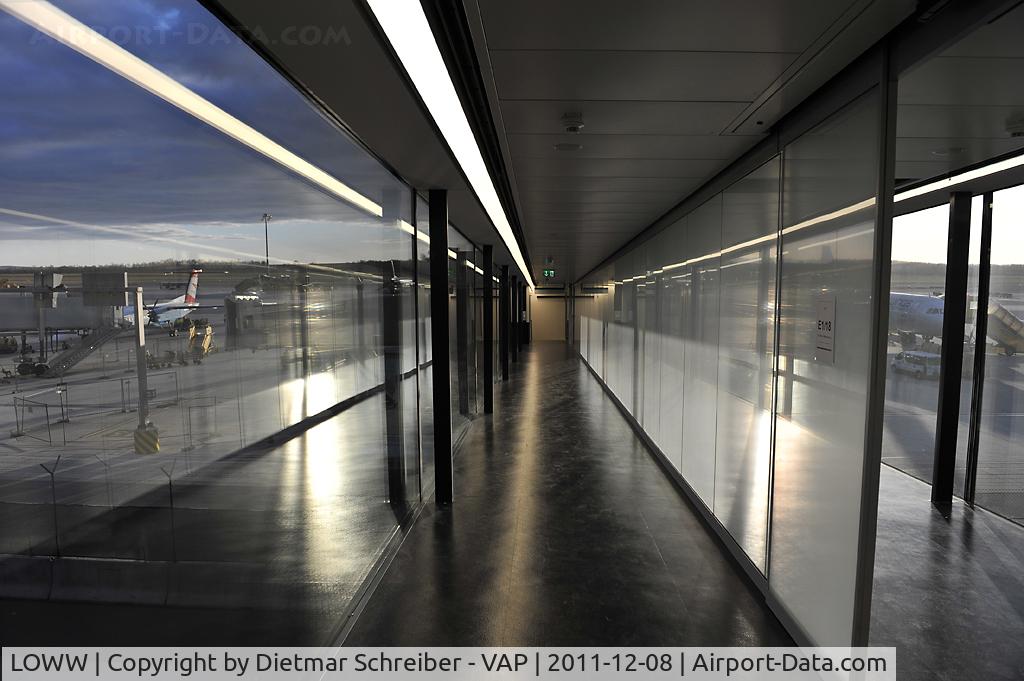 Vienna International Airport, Vienna Austria (LOWW) - Skylink Terminal
