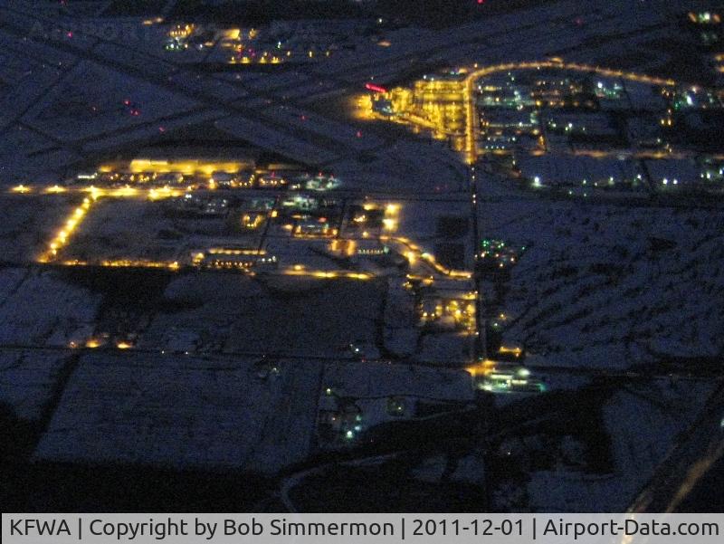 Fort Wayne International Airport (FWA) - Overflying westbound at dawn.