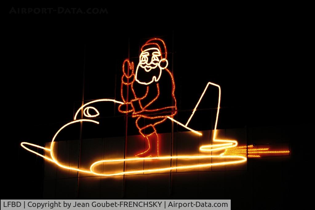 Bordeaux Airport, Merignac Airport France (LFBD) - LFBD Christmas