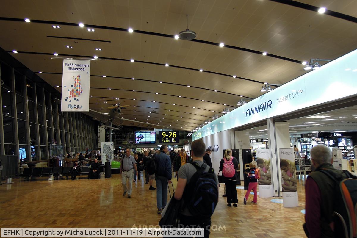 Helsinki-Vantaa Airport, Vantaa Finland (EFHK) - At Vantaa