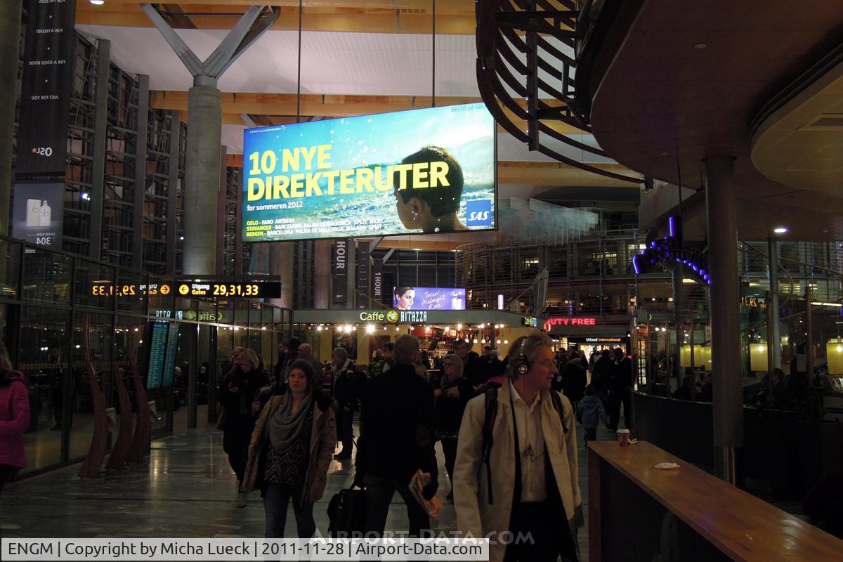 Oslo Airport, Gardermoen, Gardermoen (near Oslo), Akershus Norway (ENGM) - Pre-Christmas Oslo Airport
