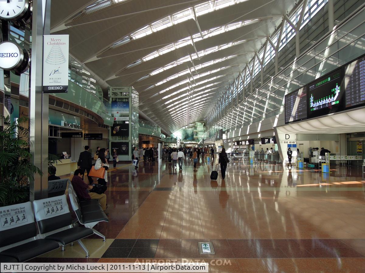 Tokyo International Airport (Haneda), Ota, Tokyo Japan (RJTT) - At Haneda