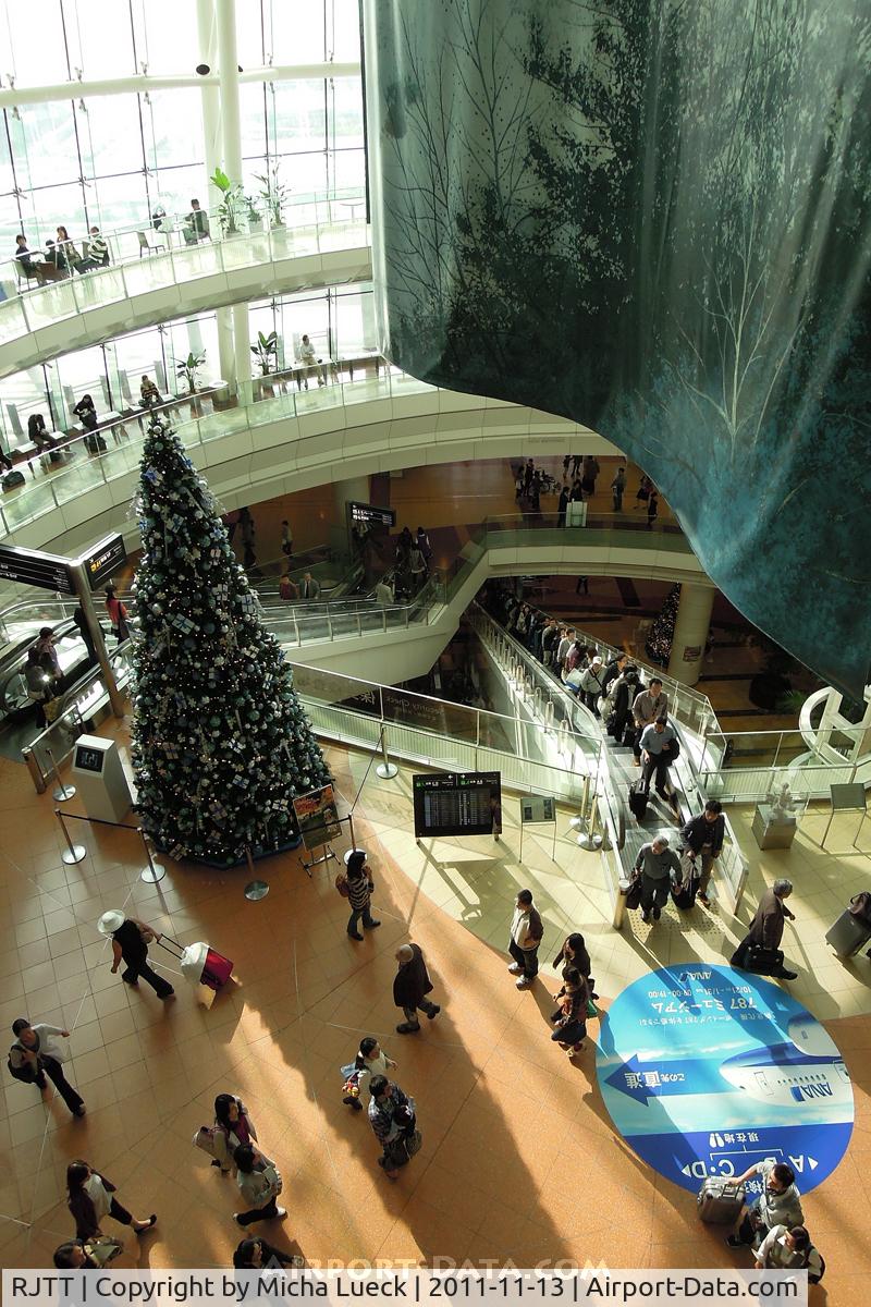 Tokyo International Airport (Haneda), Ota, Tokyo Japan (RJTT) - Pre-Xmas at Haneda