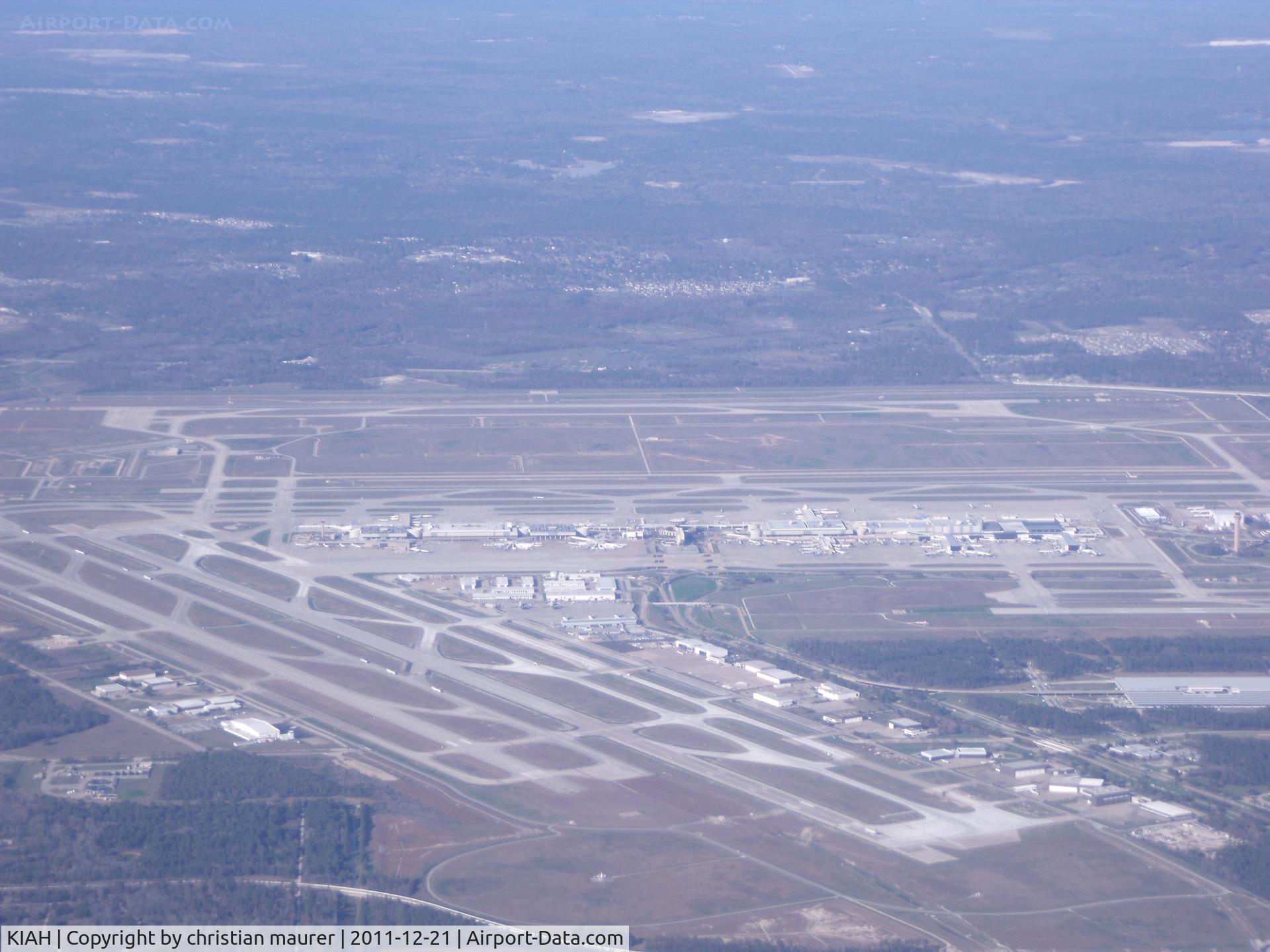 George Bush Intercontinental/houston Airport (IAH) - This photo was taken inside a ERJ145