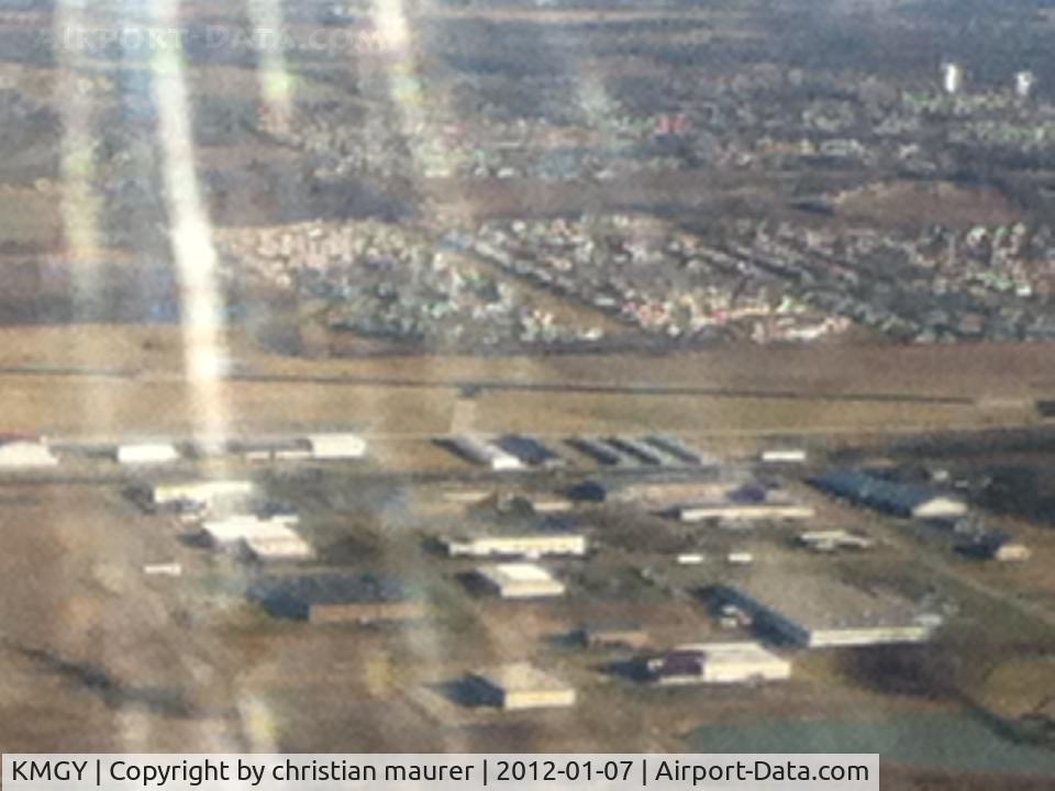 Dayton-wright Brothers Airport (MGY) - dayton oh