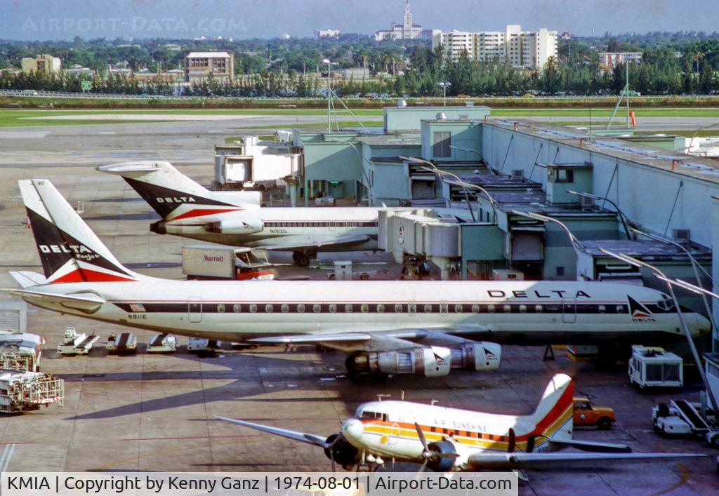 Miami International Airport (MIA) - Delta Concourse, MIA 