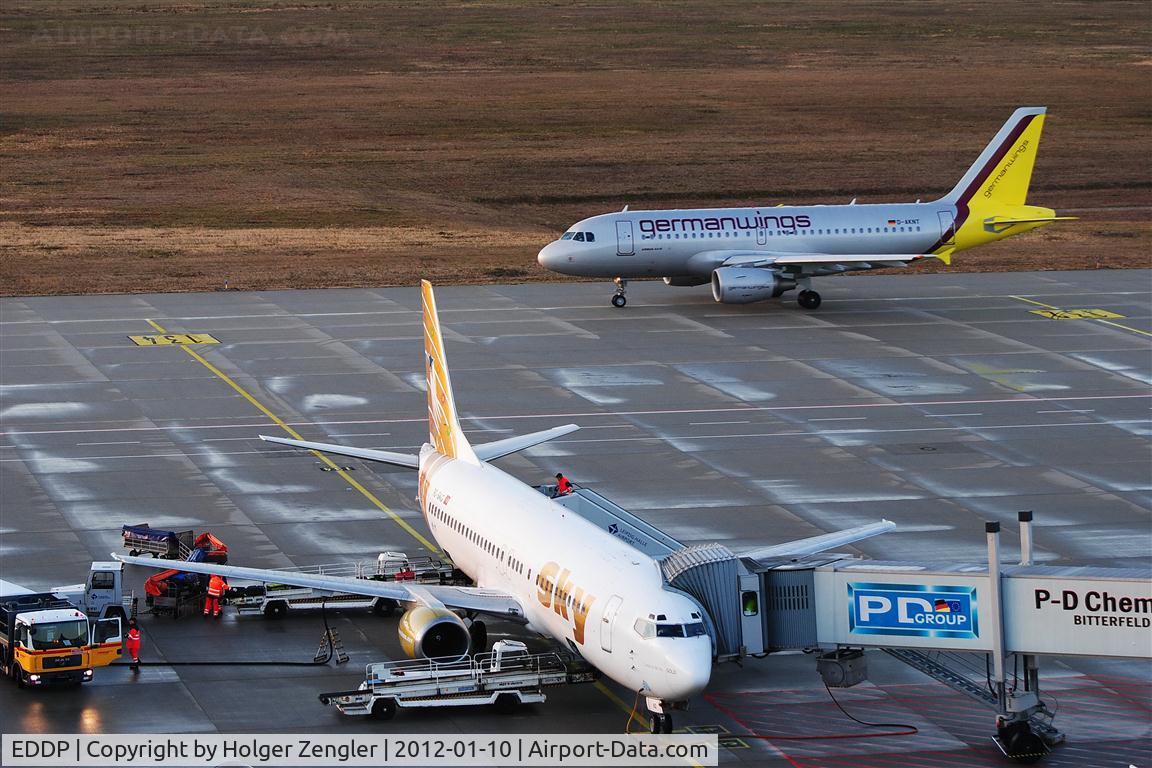 Leipzig/Halle Airport, Leipzig/Halle Germany (EDDP) - A kind of rush hour at gate 134......