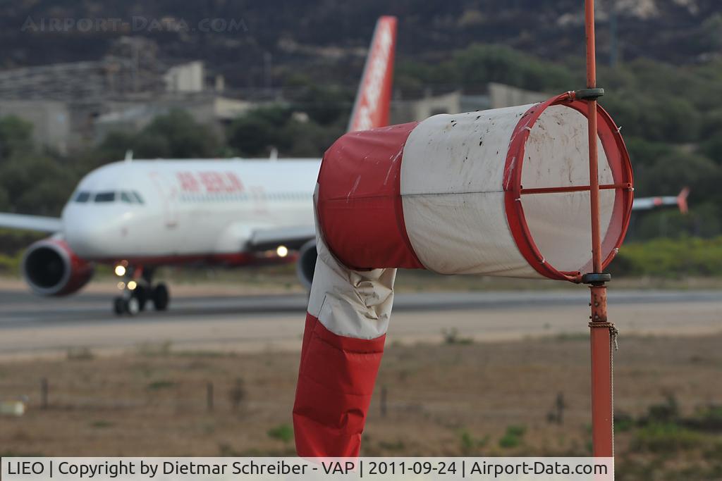 Olbia Airport, Costa Smeralda Airport Italy (LIEO) - Olbia Airport