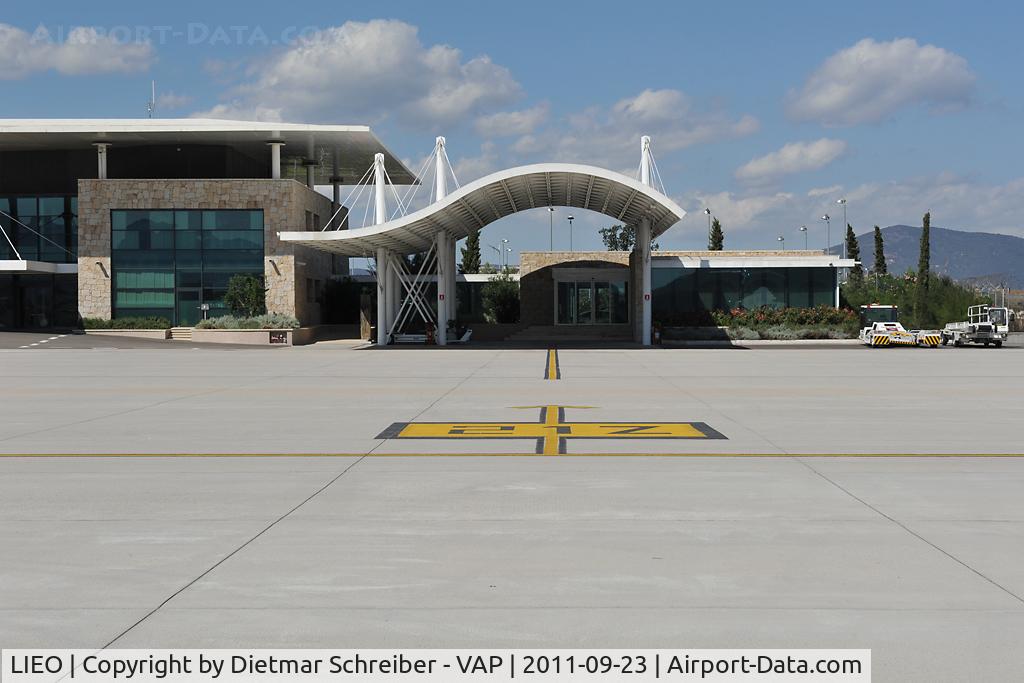 Olbia Airport, Costa Smeralda Airport Italy (LIEO) - Olbia Airport