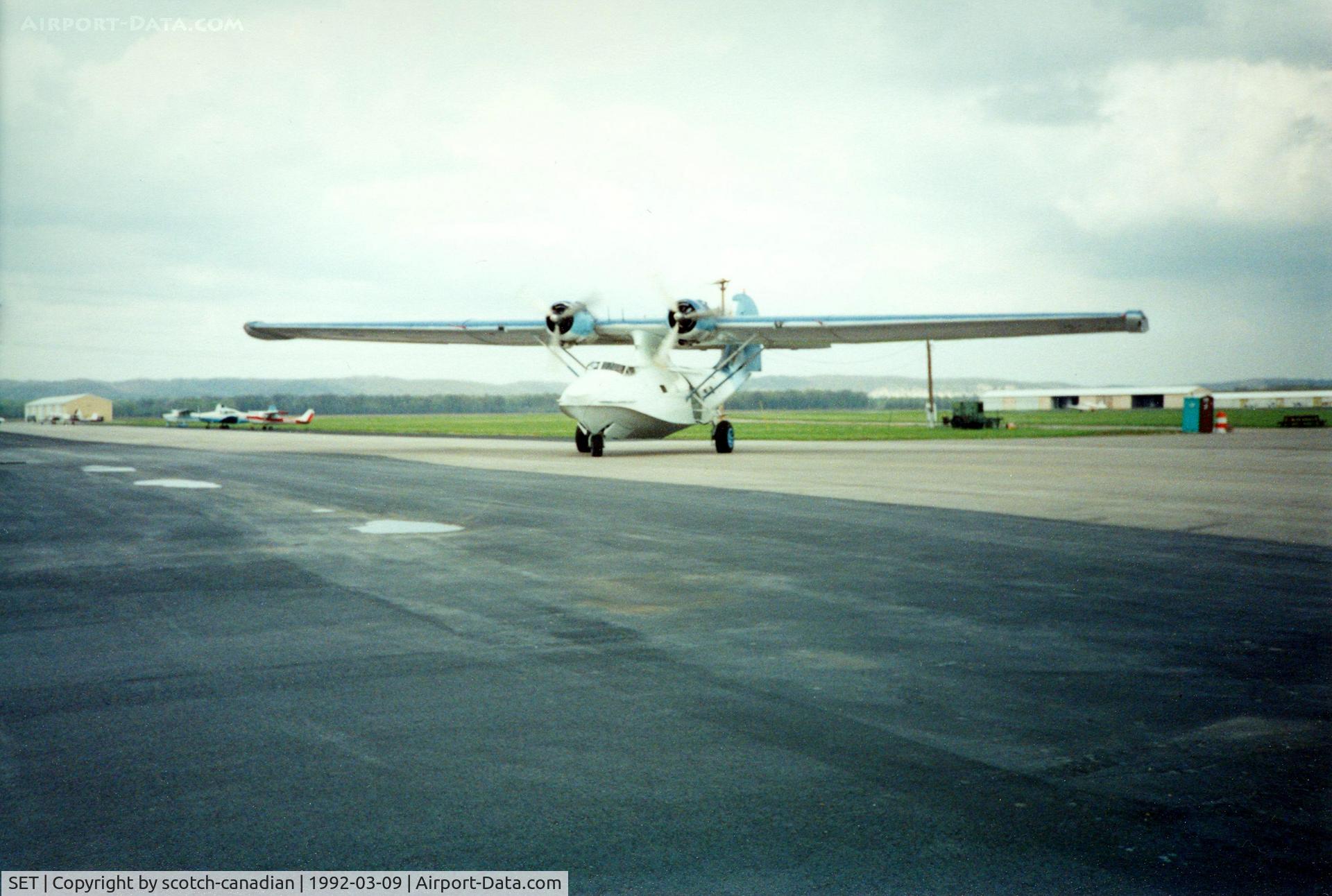 St Charles County Smartt Airport (SET) - PBY Catalina at St. Charles County Smartt Airport, St. Charles, MO. In 1992 this airfield's FAA identifier was 3SZ.