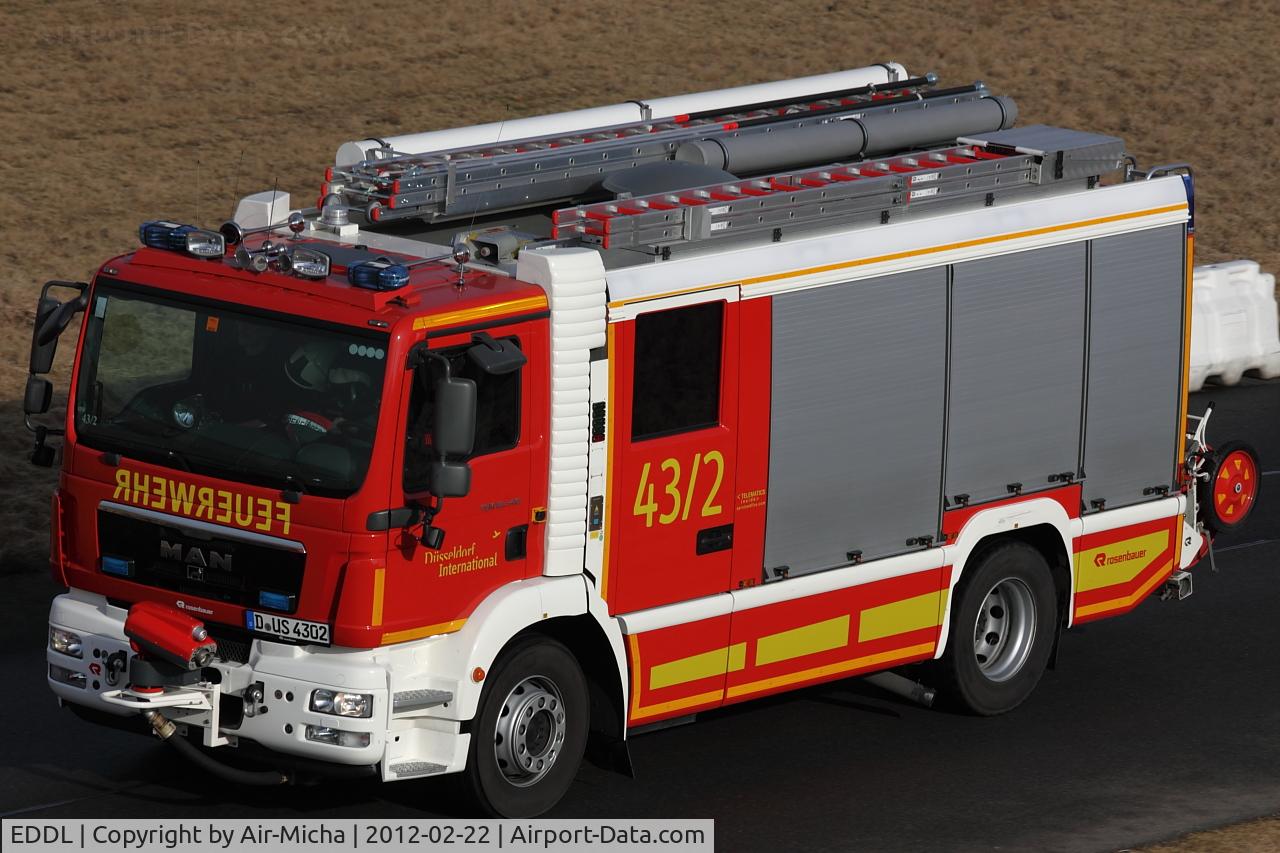 Düsseldorf International Airport, Düsseldorf Germany (EDDL) - Airport fire department !
