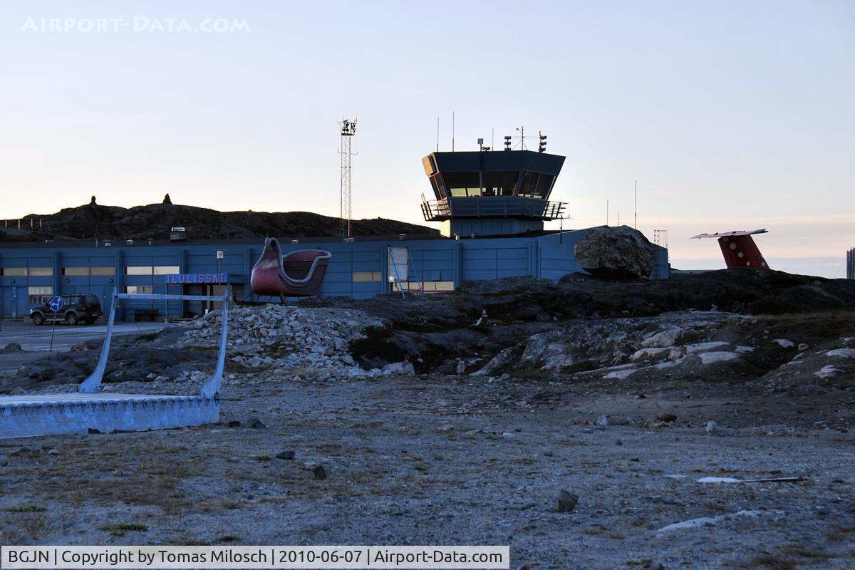 Ilulissat Airport (Jakobshavn Airport), Ilulissat (Jakobshavn) Greenland (BGJN) - You can see the tail of Air Greenland's OY-GRF.