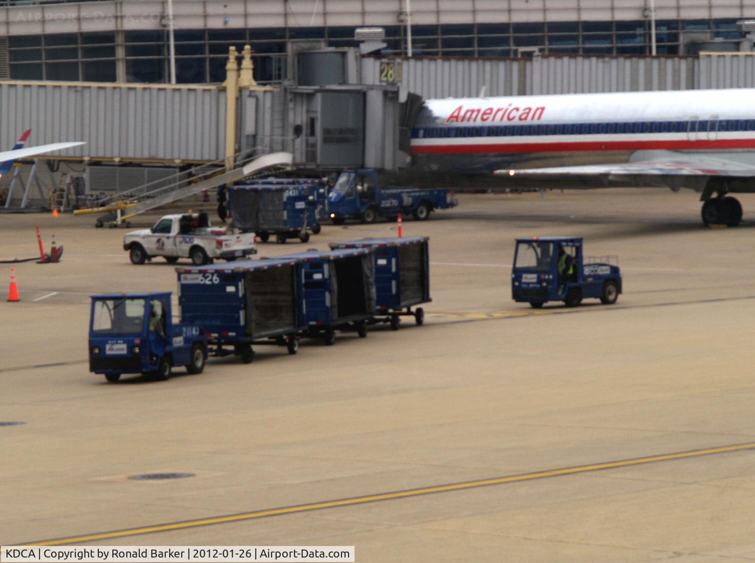 Ronald Reagan Washington National Airport (DCA) - Blue bagage cart 626
