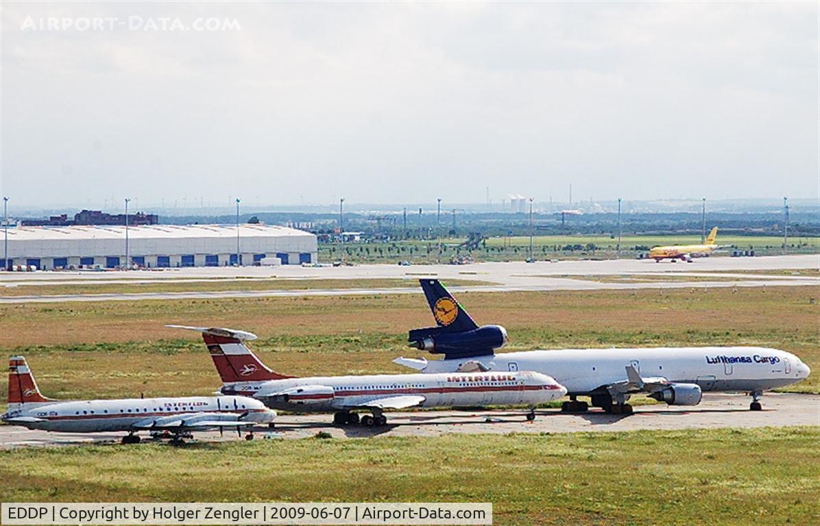 Leipzig/Halle Airport, Leipzig/Halle Germany (EDDP) - Southern view from visitor terrace...... 