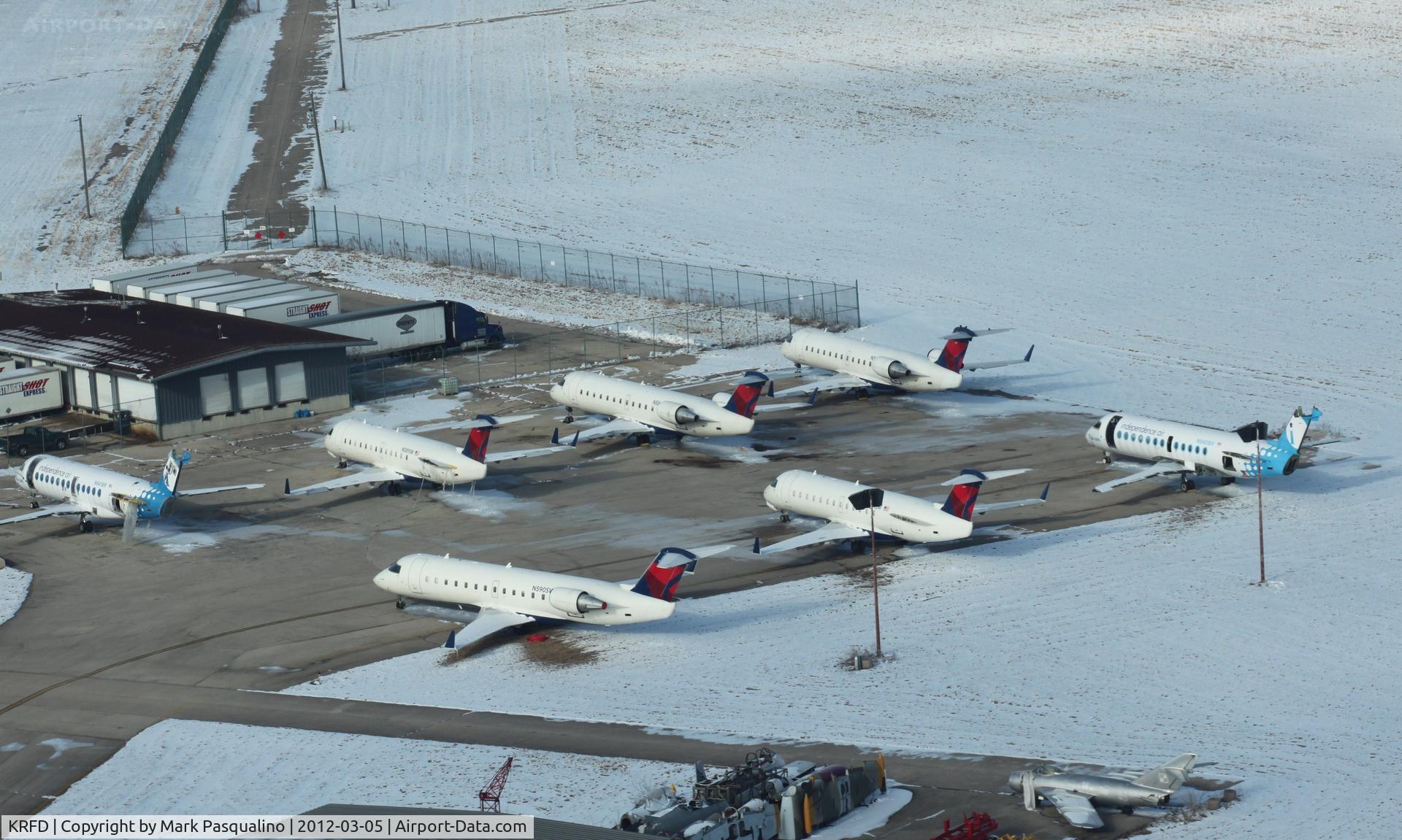 Chicago/rockford International Airport (RFD) - Regional airliners to be scrapped