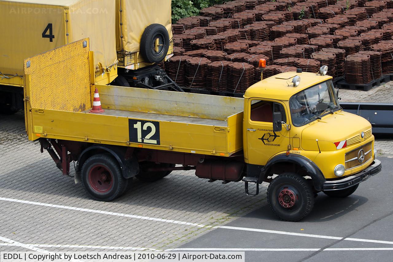 Düsseldorf International Airport, Düsseldorf Germany (EDDL) - Mercedes Truck, Airport DUS