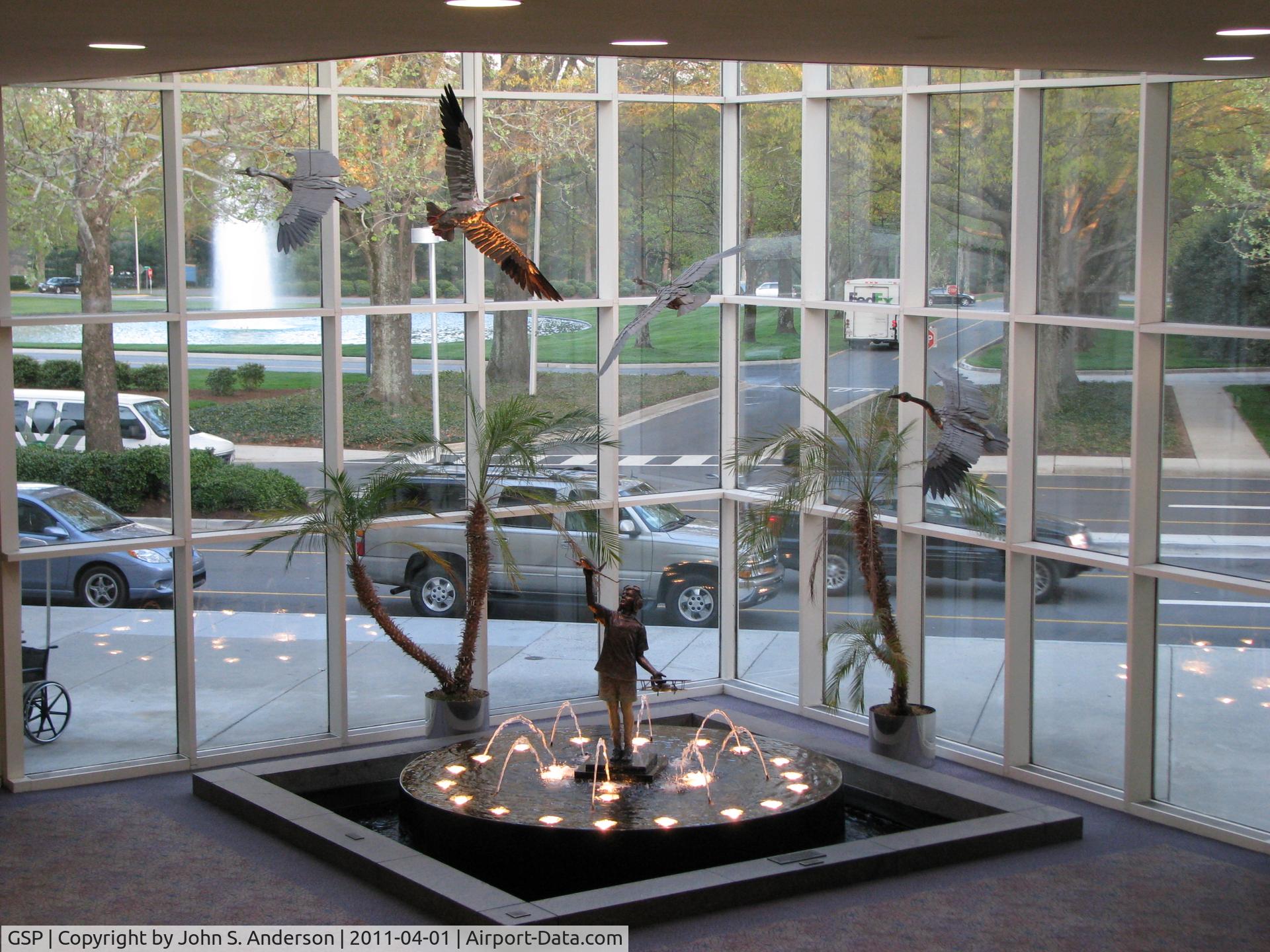 Greenville Spartanburg International Airport (GSP) - Arrivals and departures from inside the main terminal.