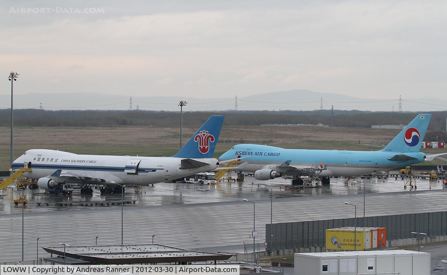 Vienna International Airport, Vienna Austria (LOWW) - Cargo 747s