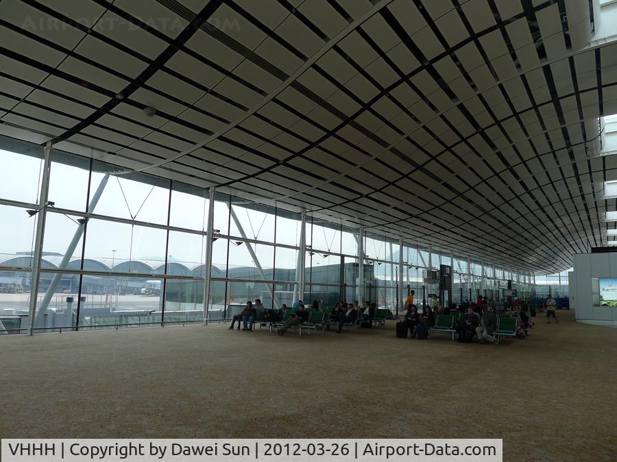 Hong Kong International Airport, Hong Kong Hong Kong (VHHH) - HONG KONG