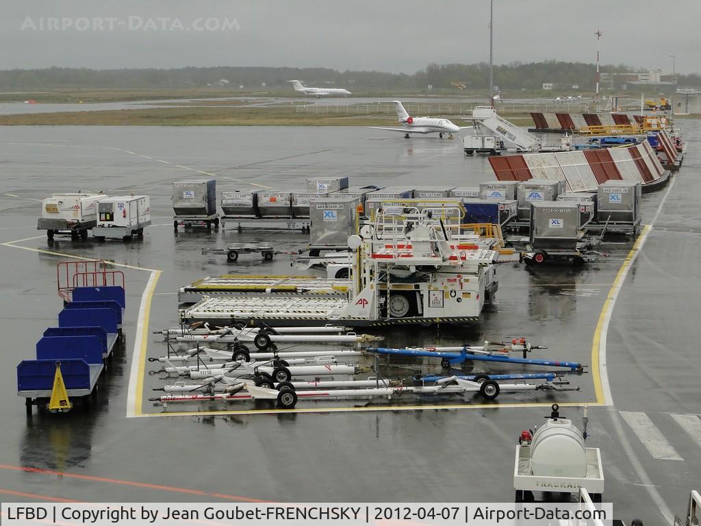 Bordeaux Airport, Merignac Airport France (LFBD) - terminal A