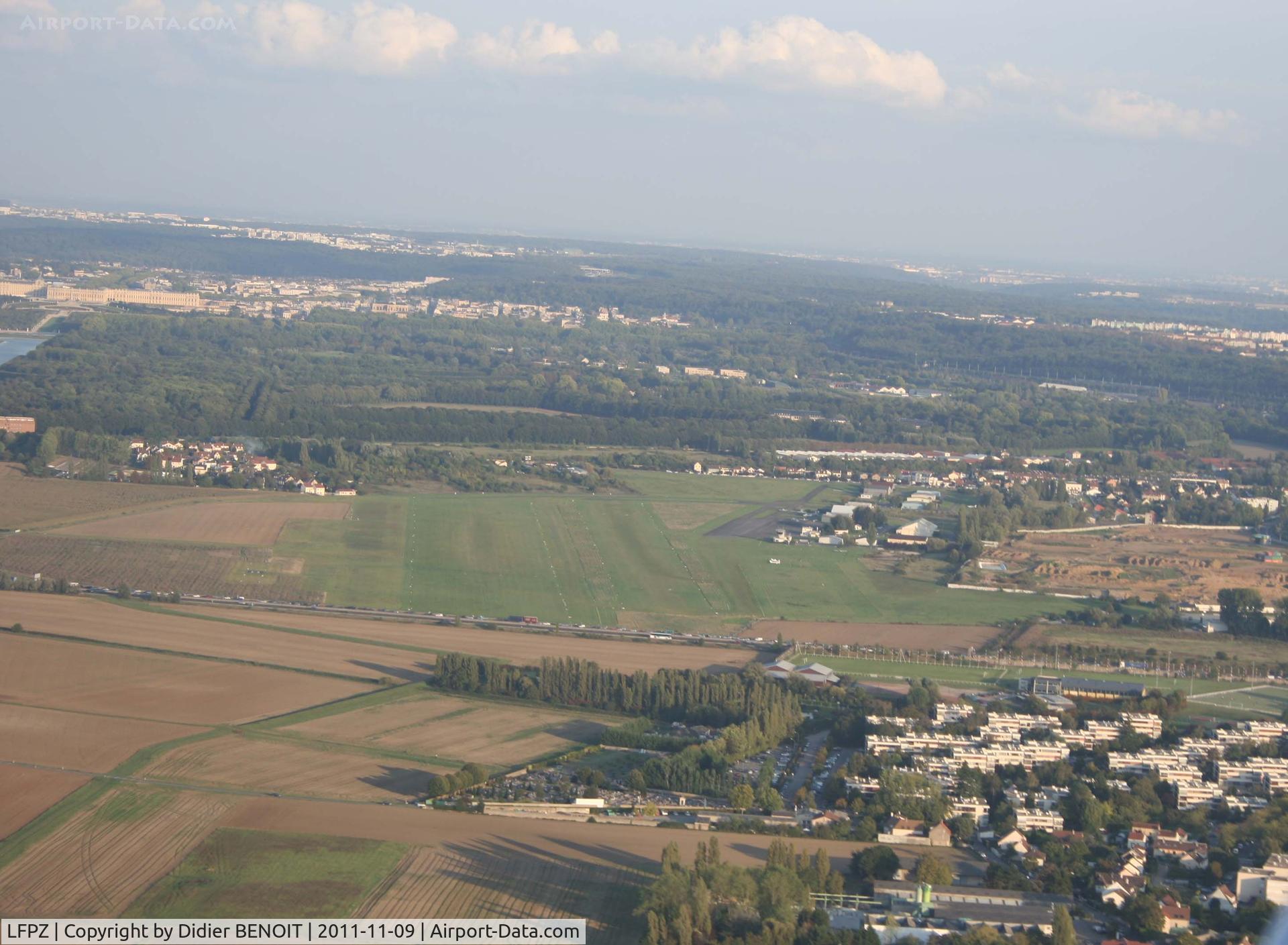 Saint-Cyr-l'École Airport, Saint-Cyr-l'École France (LFPZ) - Saint-Cyr-l'école  FINALE 11