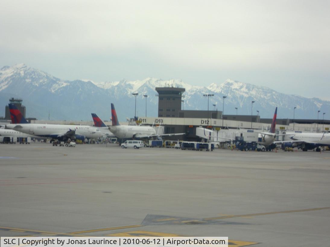 Salt Lake City International Airport (SLC) - SLC International Airport