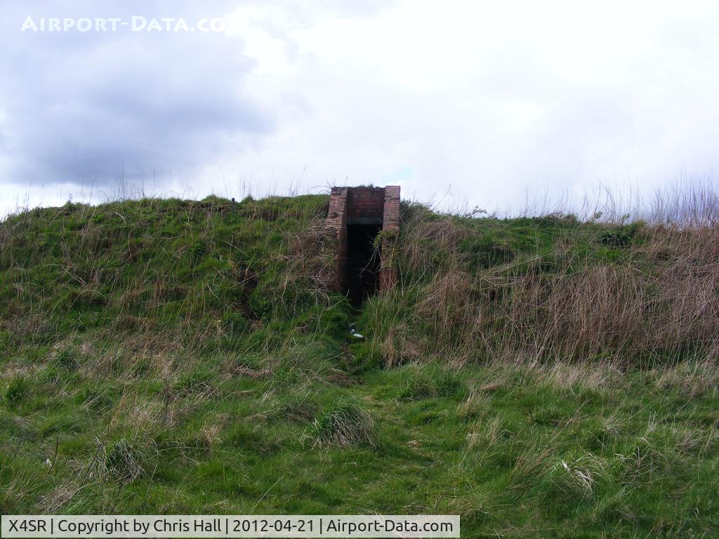 X4SR Airport - rear entrance to the Type B fighter pen shelter at RNAS Stretton