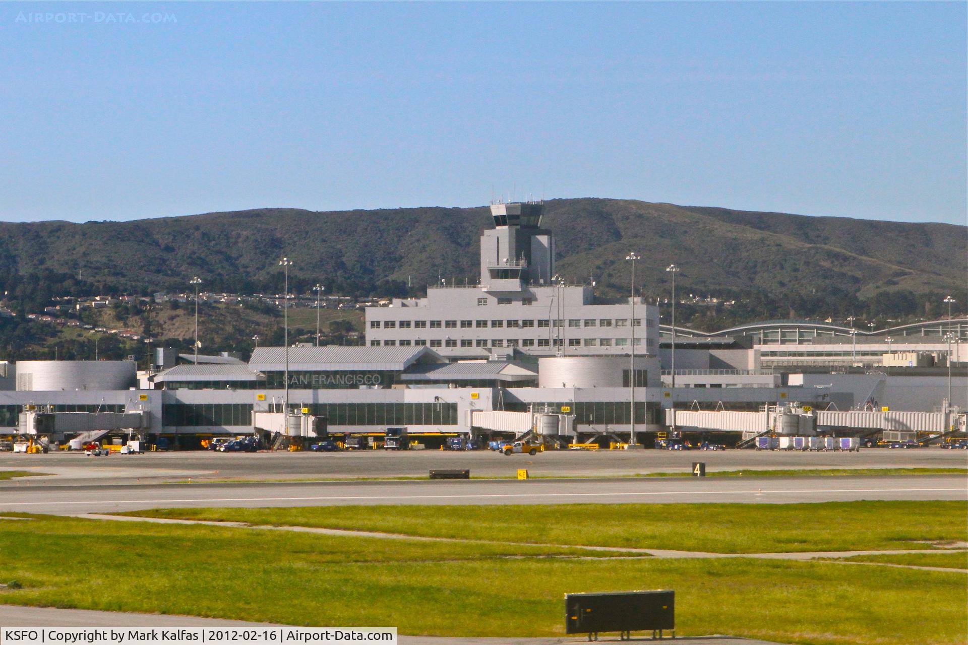 San Francisco International Airport (SFO) - San Francisco International Airport/KSFO from RWY 28R.