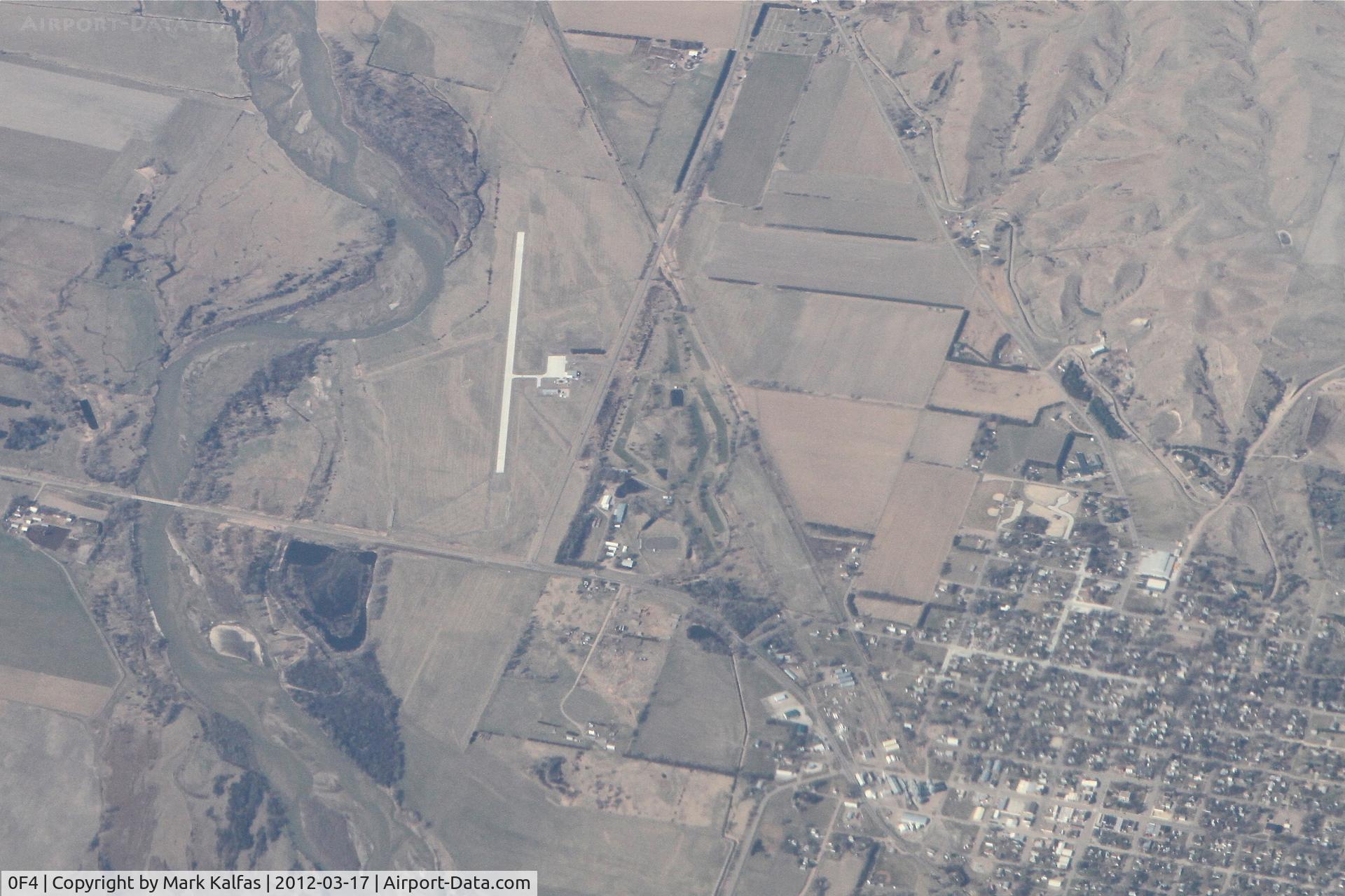 Loup City Municipal Airport (0F4) - Loup City, Nebraska - Loup City Municipal Airport as seen on a 065 heading at 37,000' en route from Phoenix to Chicago.
