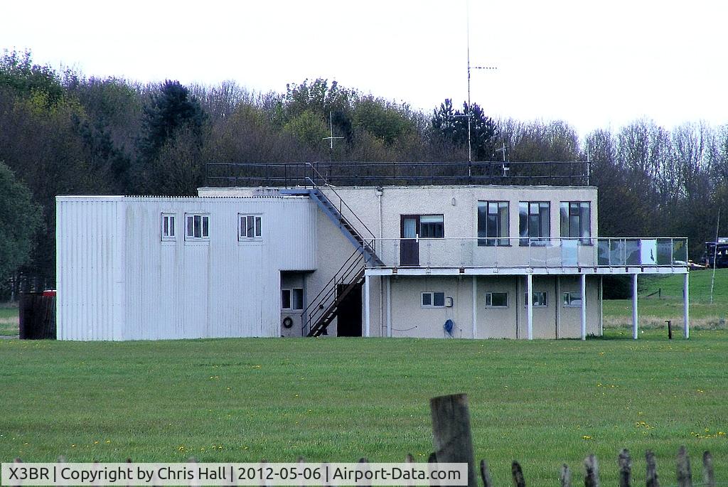 X3BR Airport - Bruntingthorpe's Postwar U.S.A.F. control tower