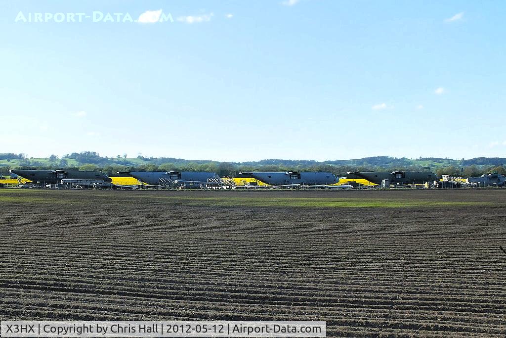X3HX Airport - Hercules and Seaking in the scrapping area at Hixon airfield