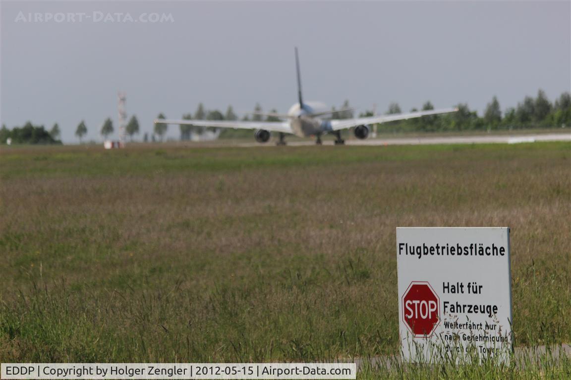 Leipzig/Halle Airport, Leipzig/Halle Germany (EDDP) - Maneuvering surface, that´s what this pretty german word Flugbetriebsfläche means.....
