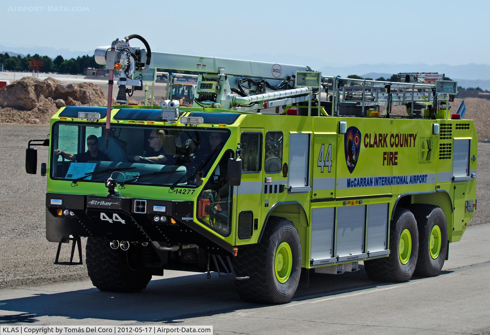 Harry Reid International Airport (LAS) - Clark County Fire McCarran International Airport 44

- Las Vegas - McCarran International (LAS / KLAS)
USA - Nevada, May 17, 2012
Photo: Tomás Del Coro
