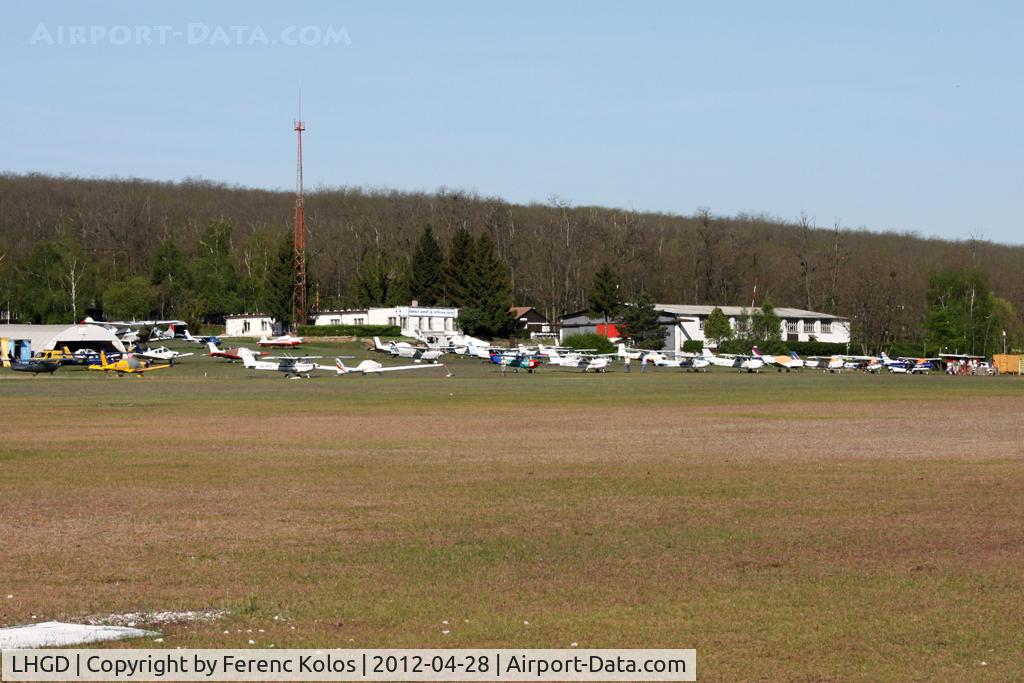LHGD Airport - Gödöllö