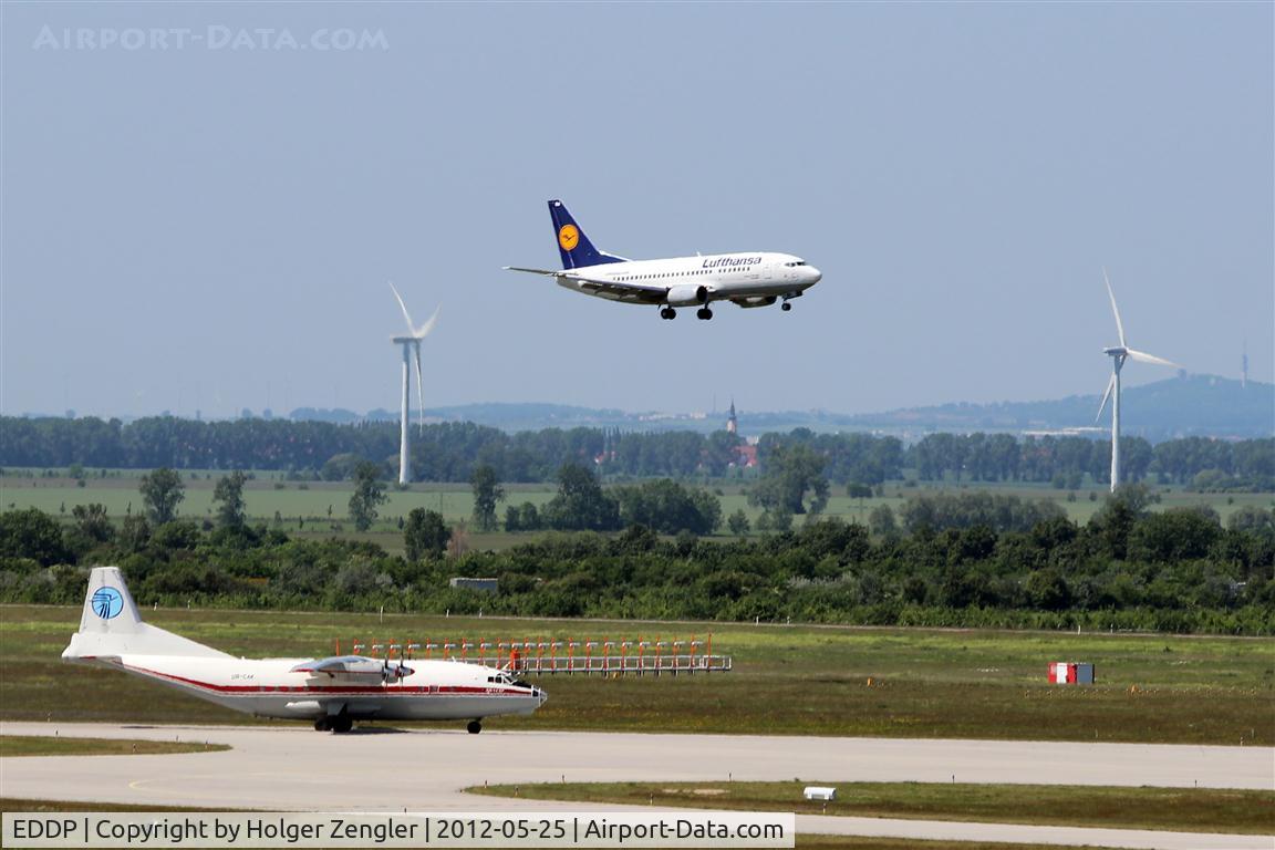Leipzig/Halle Airport, Leipzig/Halle Germany (EDDP) - Construction works on rwy 08R has made possible such a meeting of cargo and pax aviation on rwy 08L.....