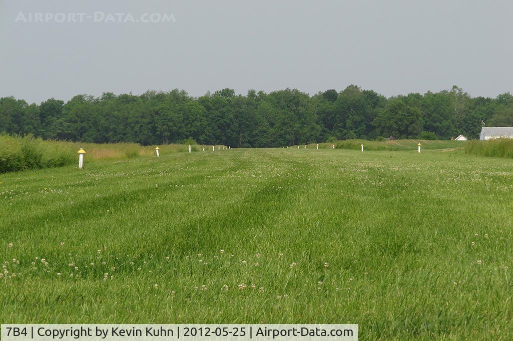 Miller Farm Landing Strip Airport (7B4) - Looking west down the grass runway