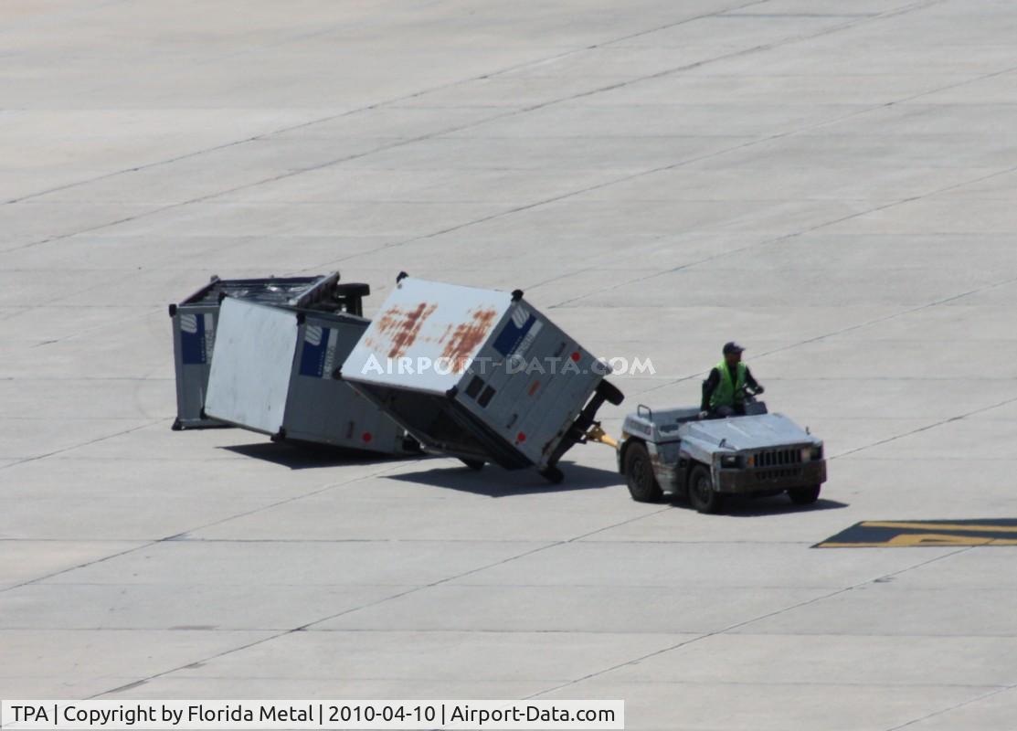 Tampa International Airport (TPA) - OOOOOOPS!!!
