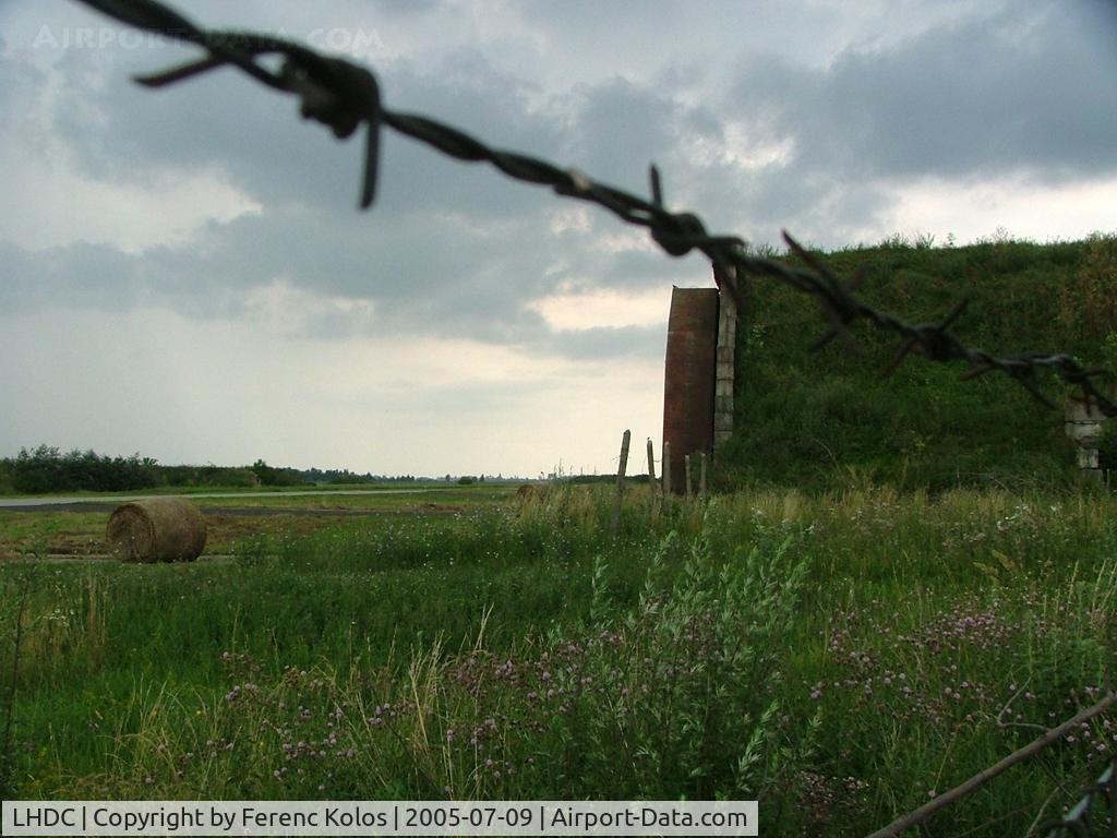 Debrecen International Airport, Debrecen Hungary (LHDC) - Debrecen